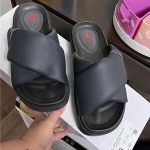 Womens Jordan Sophia Slides color black size 8
